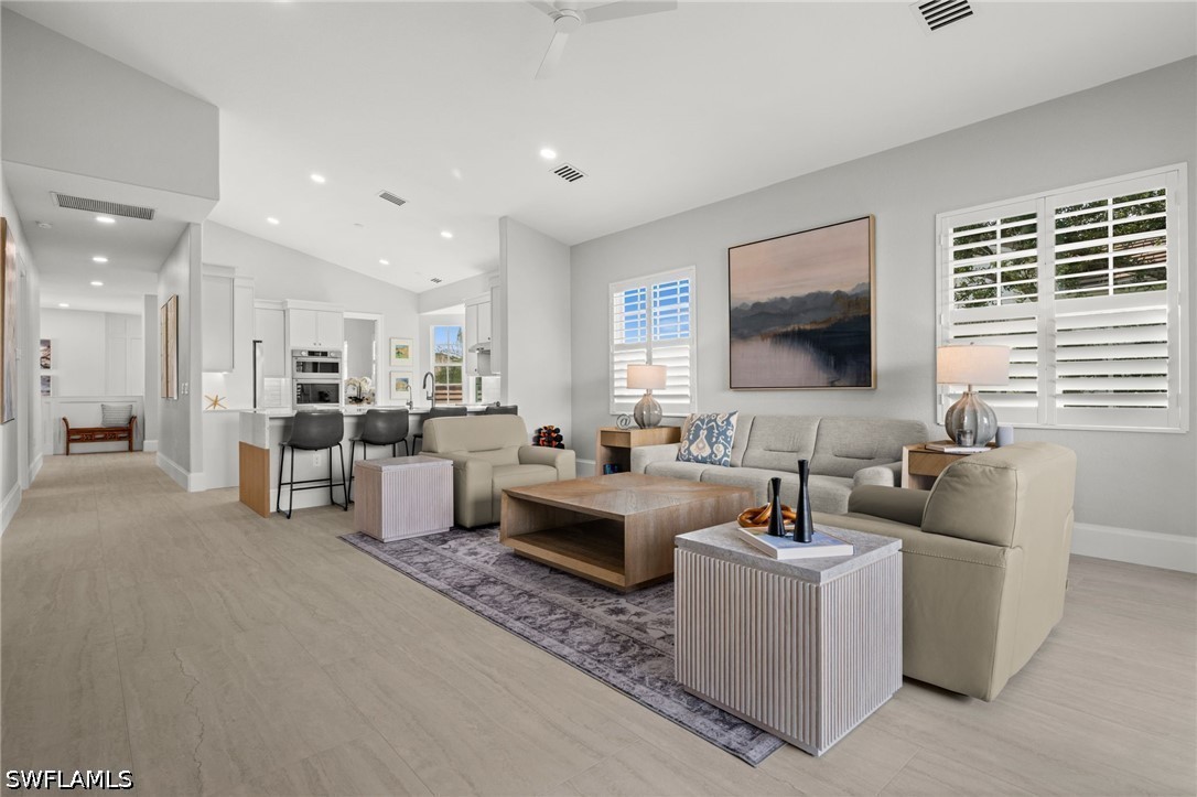 4 Bed Waterfront Home for Sale in Naples, photo 4