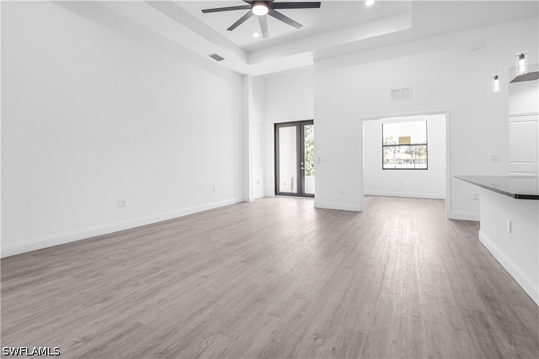 3 Bed SingleFamilyResidence for Sale in Lehigh Acres, photo 4