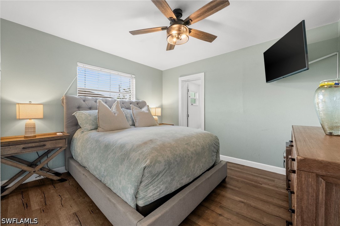 2 Bed SingleFamilyResidence for Sale in San Carlos Park, photo 4