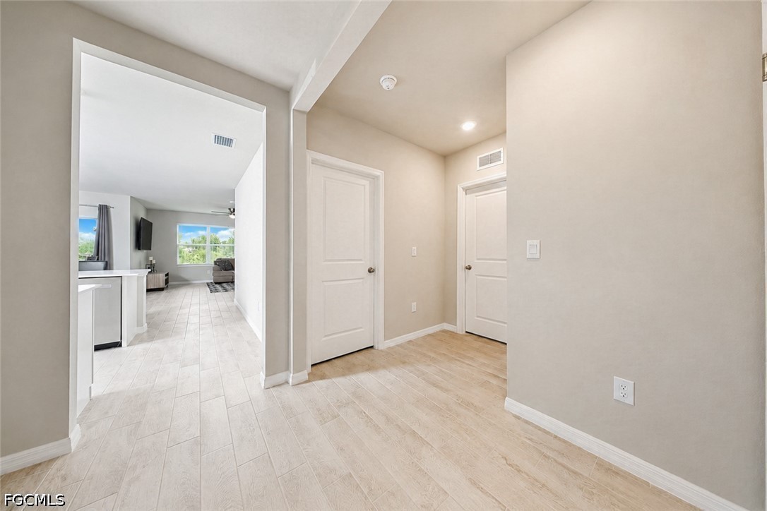 4 Bed SingleFamilyResidence for Sale in Lehigh Acres, photo 4
