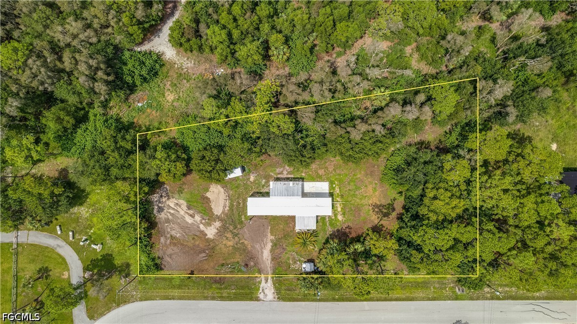 2 Bed ManufacturedHome for Sale in North Fort Myers, photo 4