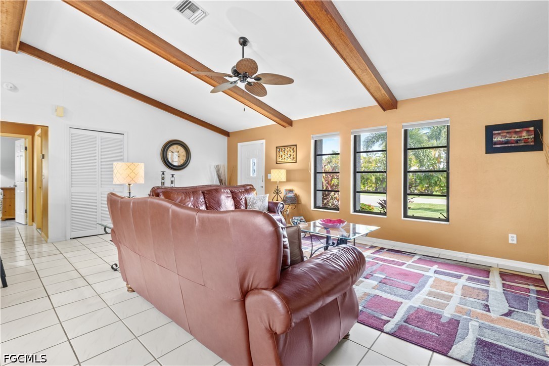 3 Bed Pool Home for Sale in Cape Coral, photo 4