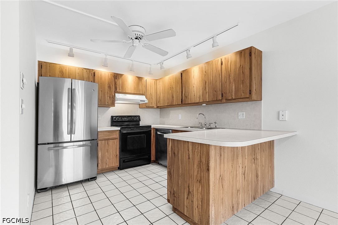 3 Bed Townhouse for Sale in Fort Myers, photo 4