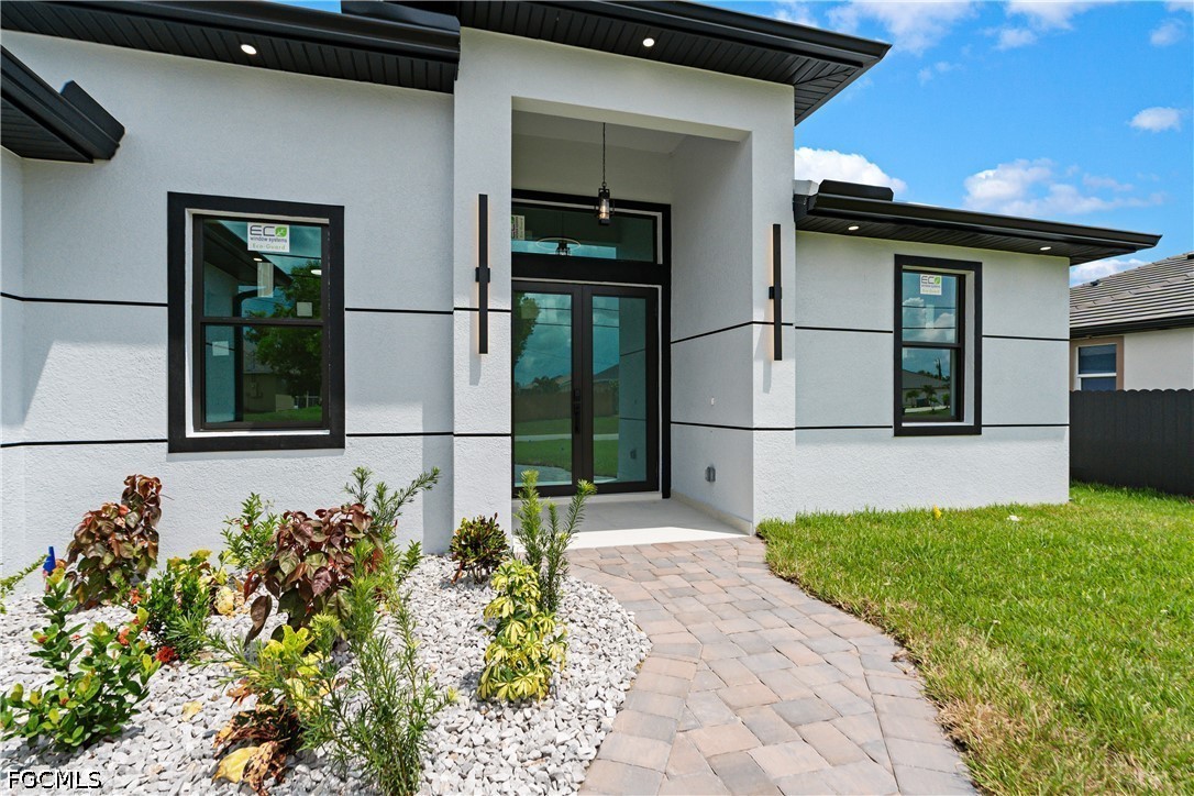 4 Bed Pool Home for Sale in Cape Coral, photo 4