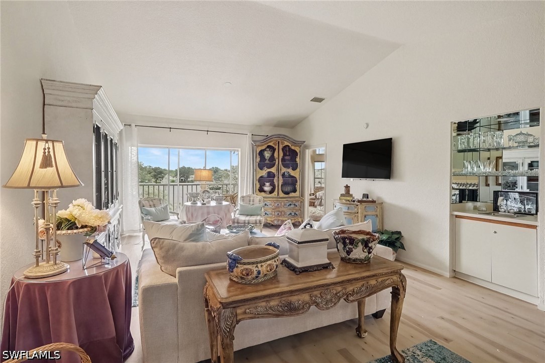 2 Bed Condominium for Sale in Chardonnay, photo 4