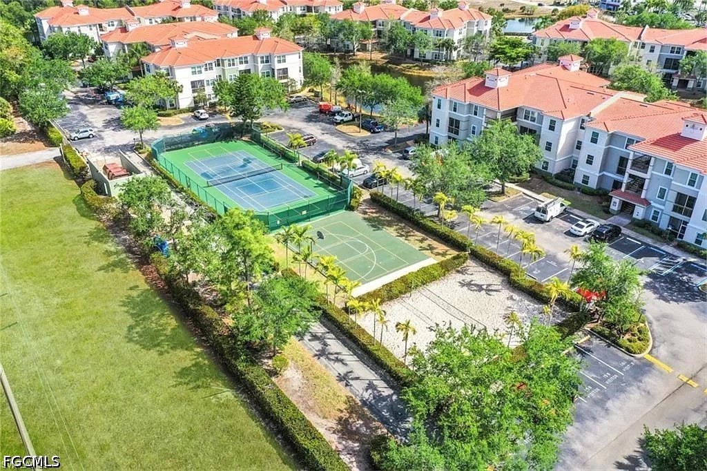 2 Bed Condominium for Sale in Estero, photo 4