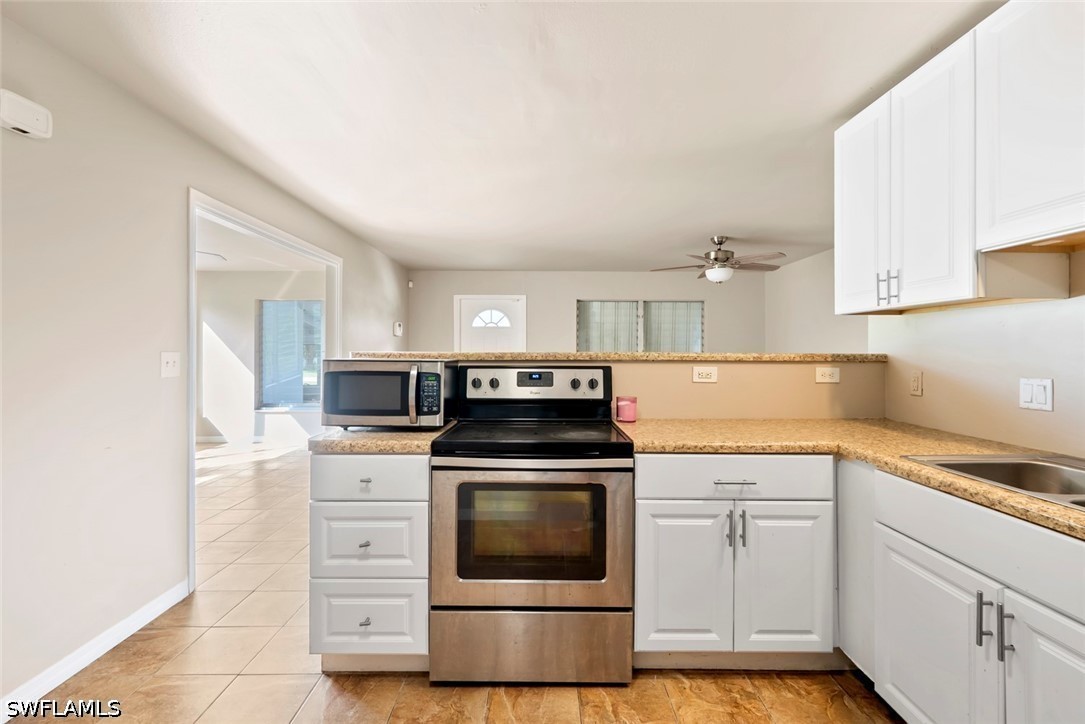 2 Bed SingleFamilyResidence for Sale in Lehigh Acres, photo 4
