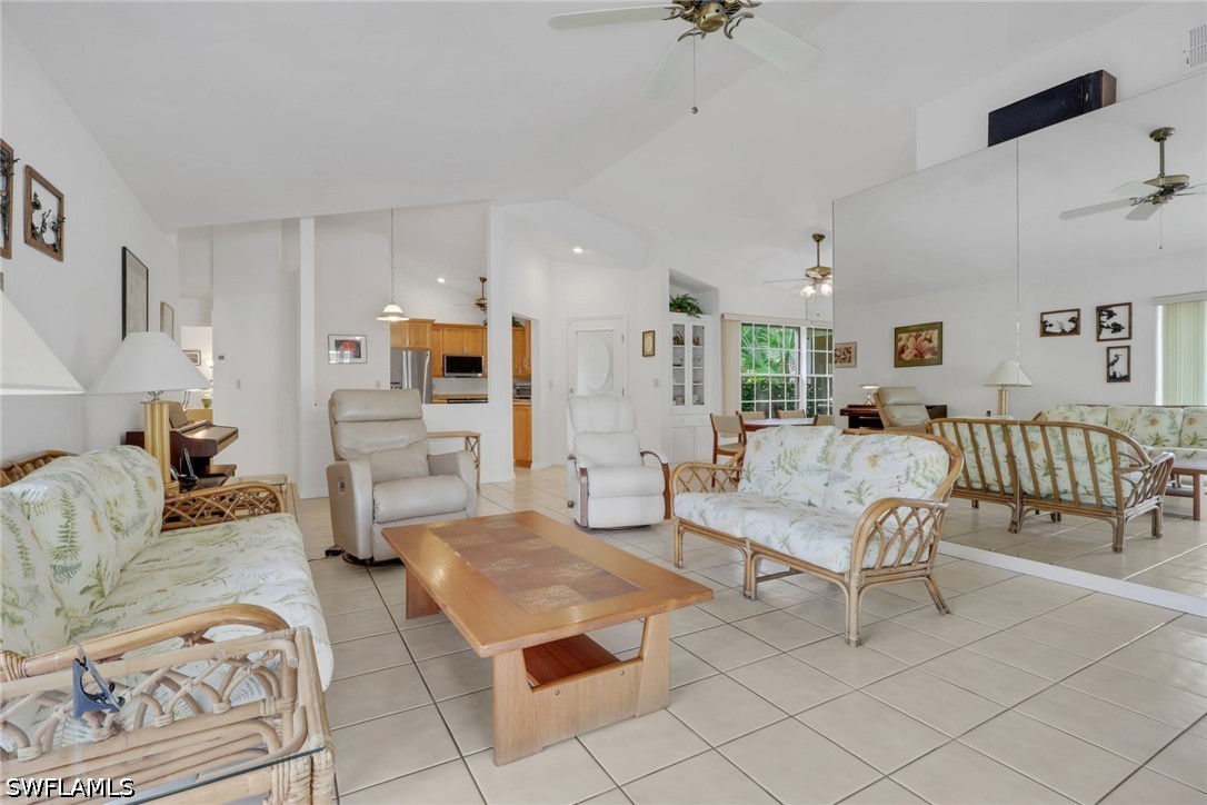2 Bed Pool Home for Sale in Quail Walk, photo 4