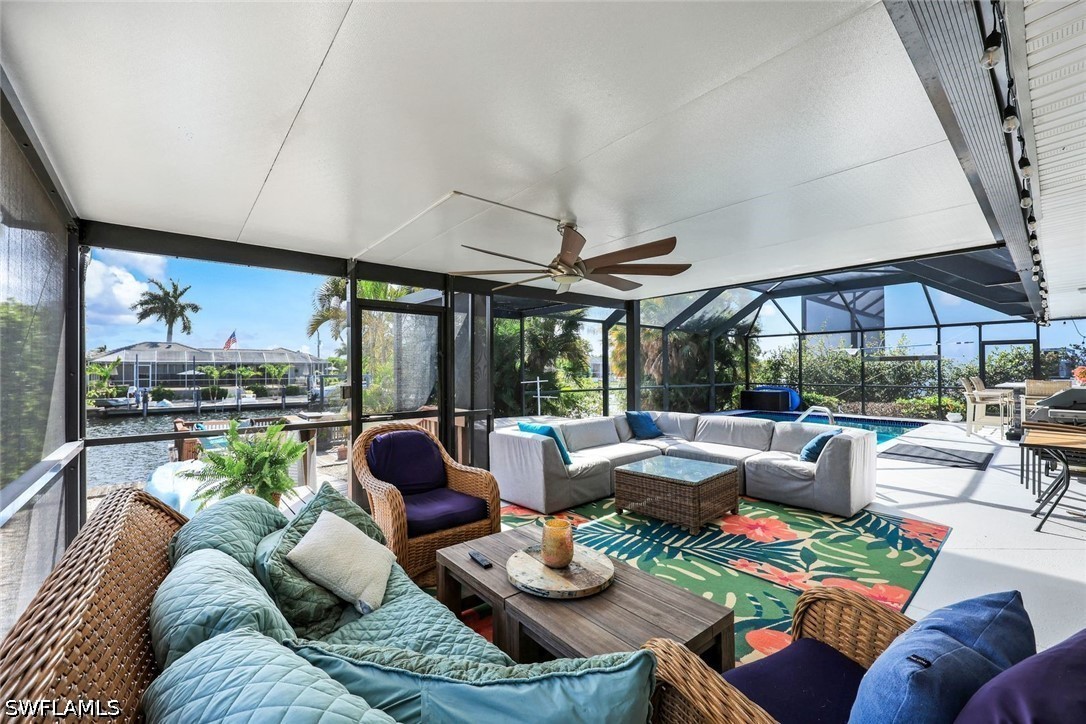 3 Bed Pool Home for Sale in Marco Island, photo 4