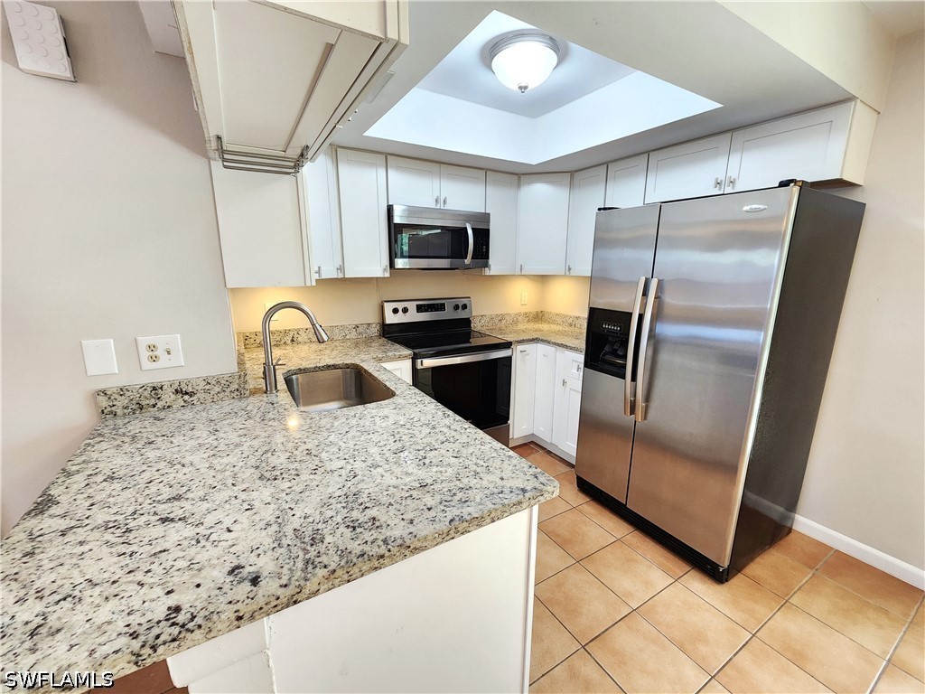 2 Bed Quadruplex for Sale in Fort Myers, photo 4