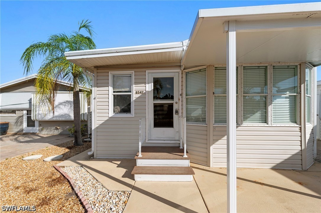 1 Bed ManufacturedHome for Sale in Estero, photo 4