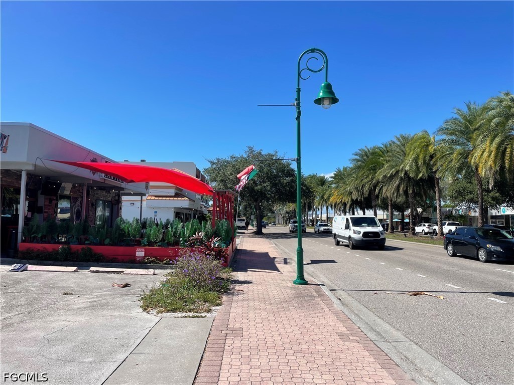 Office for Sale in Cape Coral, photo 4