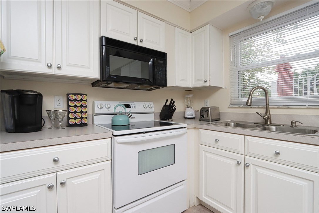 2 Bed Condominium for Sale in Chatelaine, photo 4