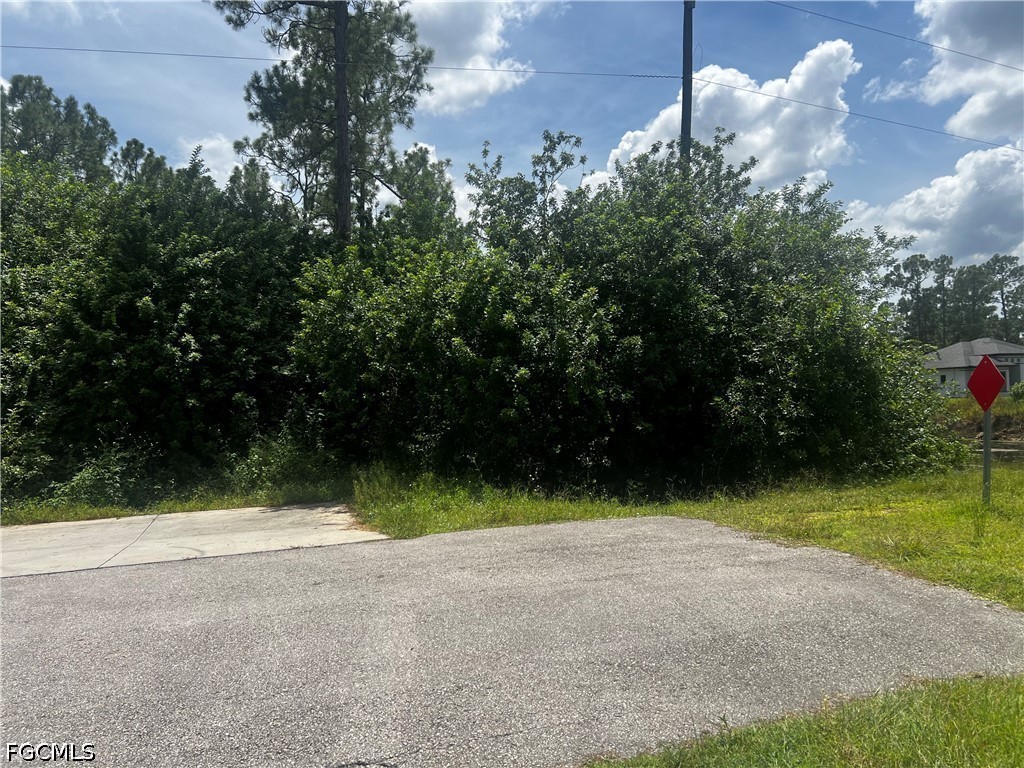 Waterfront Home for Sale in Naples, photo 4