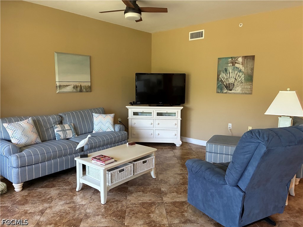 2 Bed Condominium for Sale in Siena, photo 4