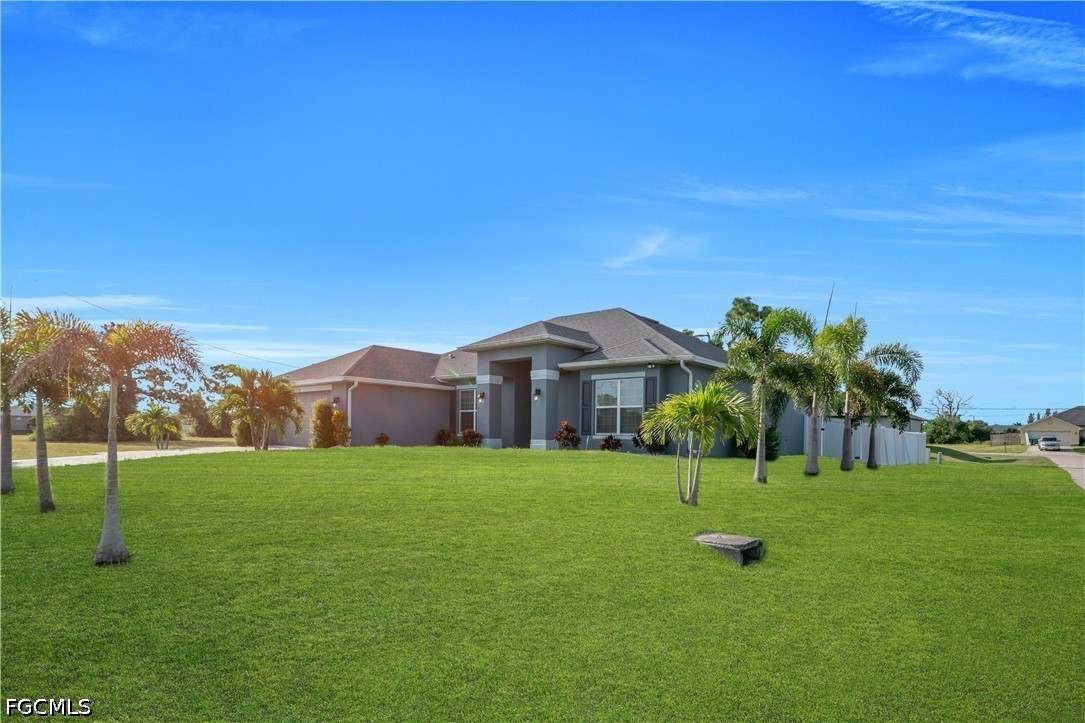 4 Bed SingleFamilyResidence for Sale in Cape Coral, photo 4