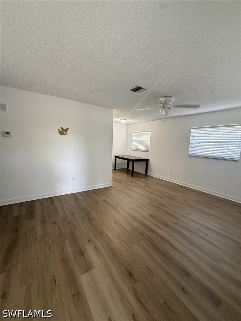 2 Bed Duplex for Sale in Decker Highlands, photo 4
