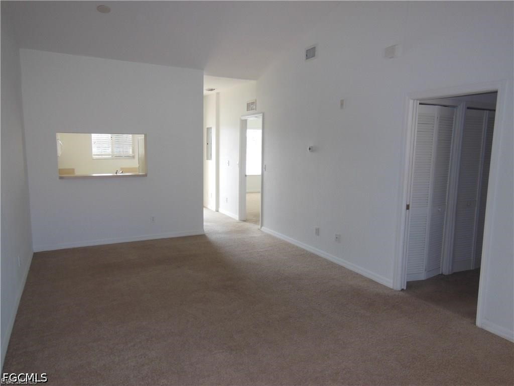 2 Bed Condominium for Sale in Fort Myers, photo 4