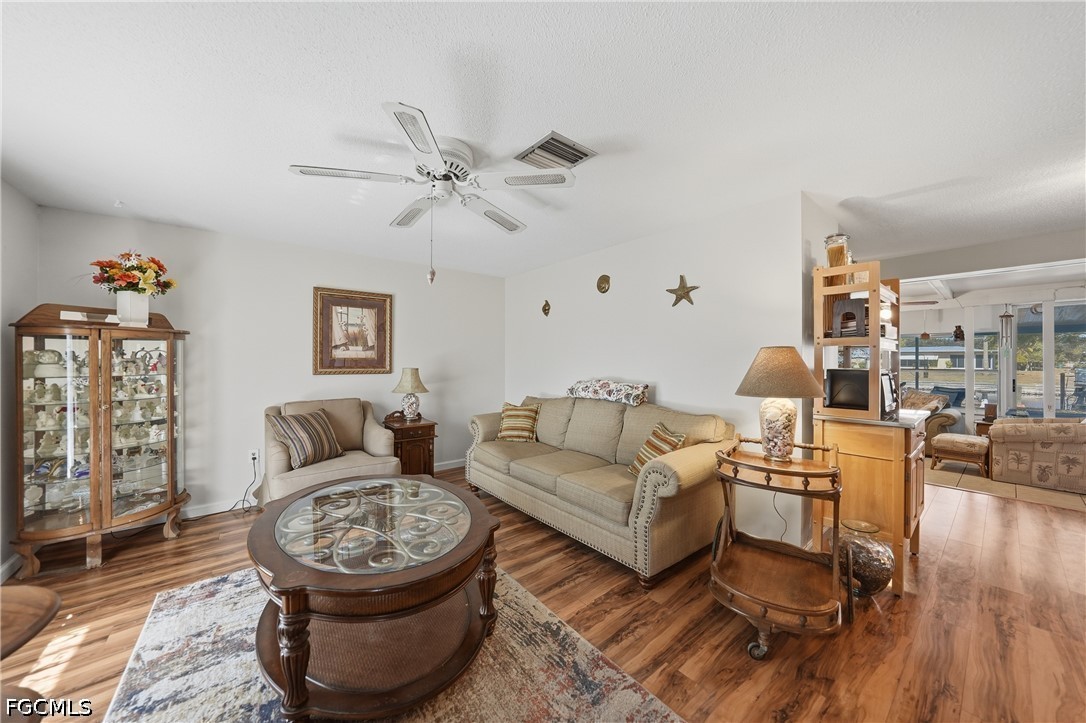 2 Bed Waterfront Home for Sale in Port Charlotte, photo 4