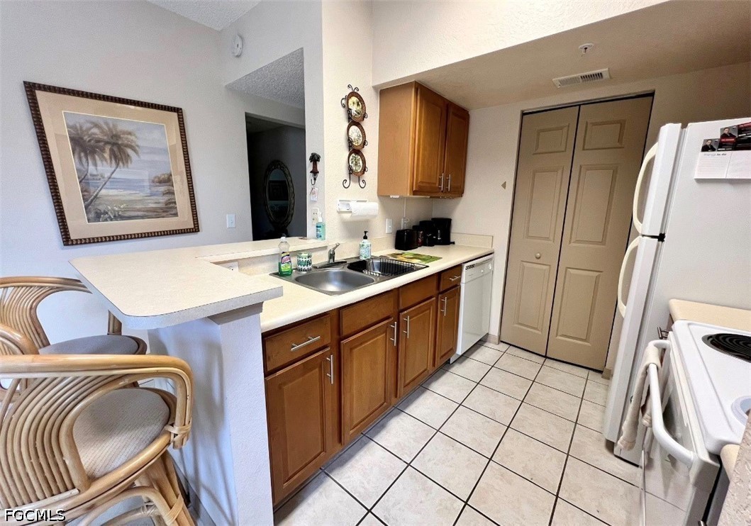 1 Bed Pool Home for Sale in Gardens At Beachwalk, photo 4
