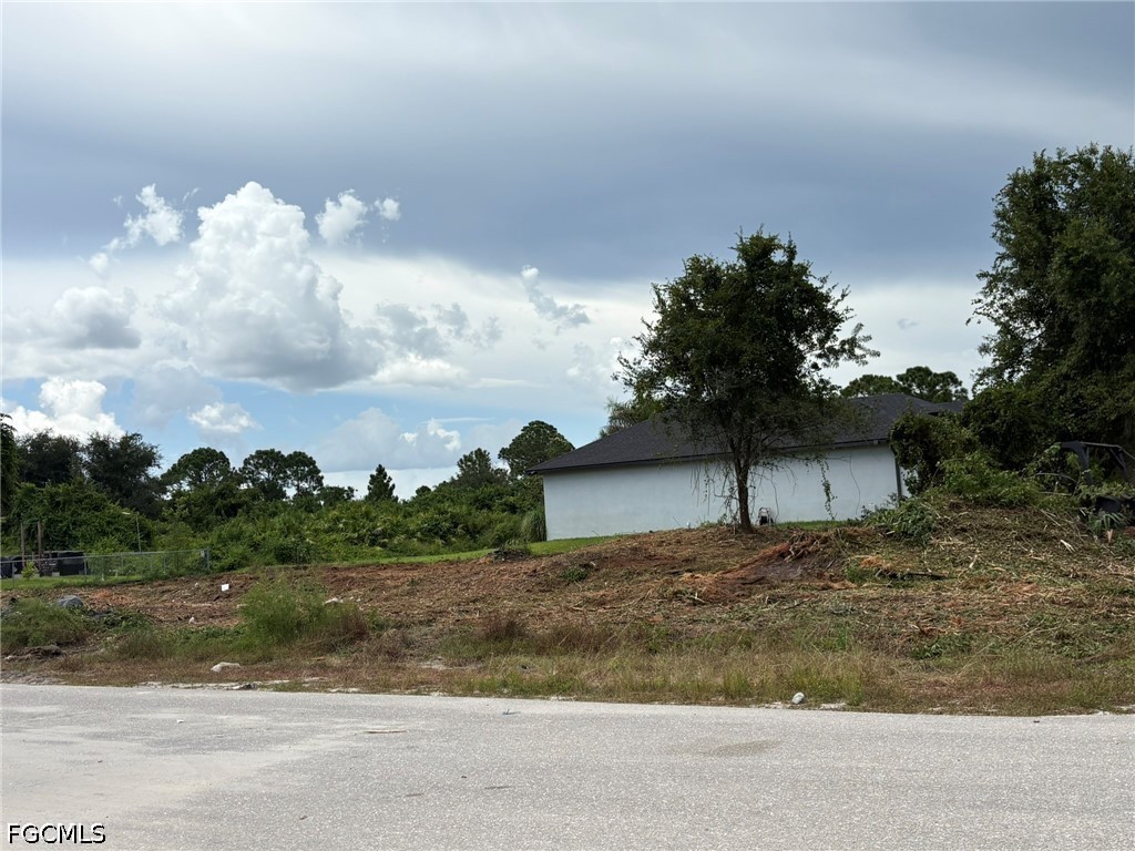Residential for Sale in Lehigh Acres, photo 4