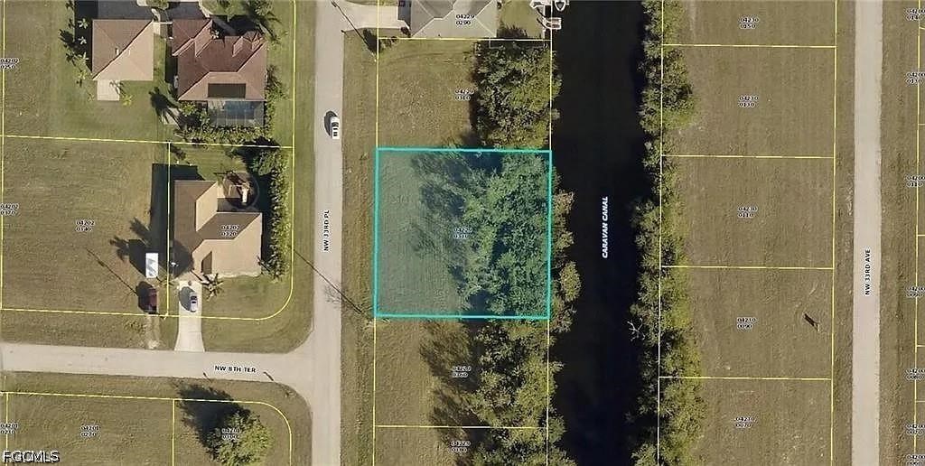 Waterfront Home for Sale in Cape Coral, photo 4