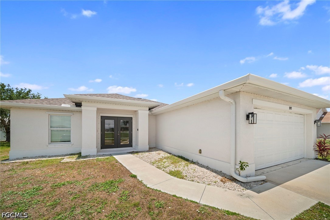 4 Bed SingleFamilyResidence for Sale in Cape Coral, photo 4