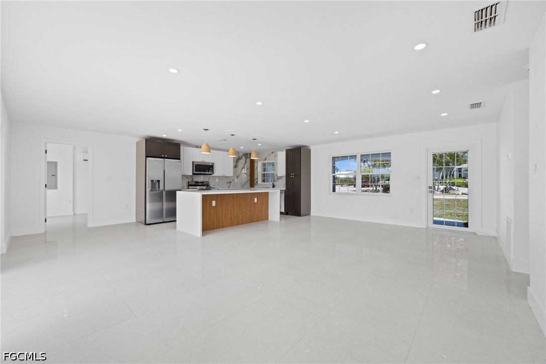 3 Bed Waterfront Home for Sale in Other, photo 4