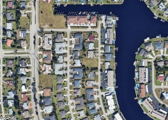 Residential for Sale in Cape Coral, photo 4