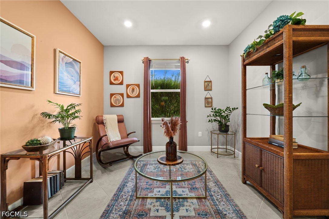 3 Bed Waterfront Home for Sale in Parkside, photo 4