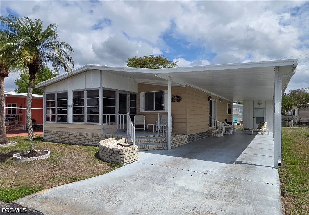 2 Bed ManufacturedHome for Sale in North Fort Myers, photo 4