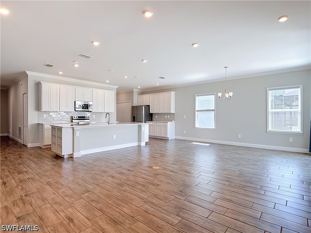 4 Bed Waterfront Home for Sale in Brightwater, photo 4