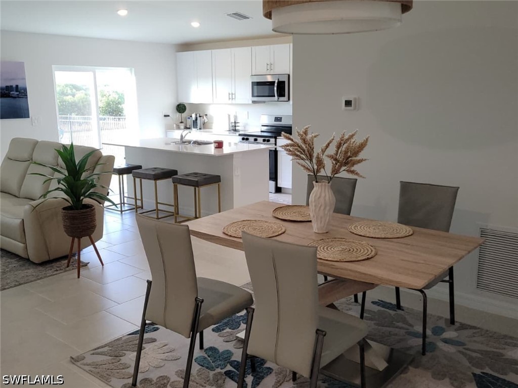 3 Bed SingleFamilyResidence for Sale in Crane Landing, photo 4