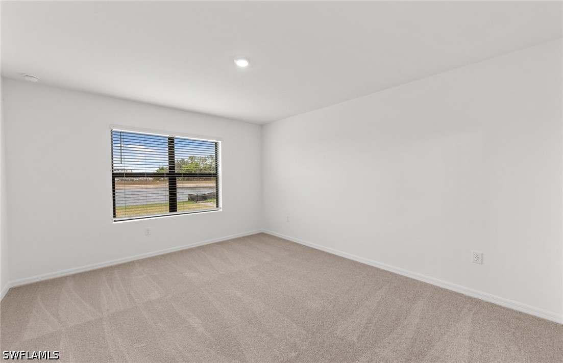 4 Bed SingleFamilyResidence for Sale in Whispering Lakes, photo 4