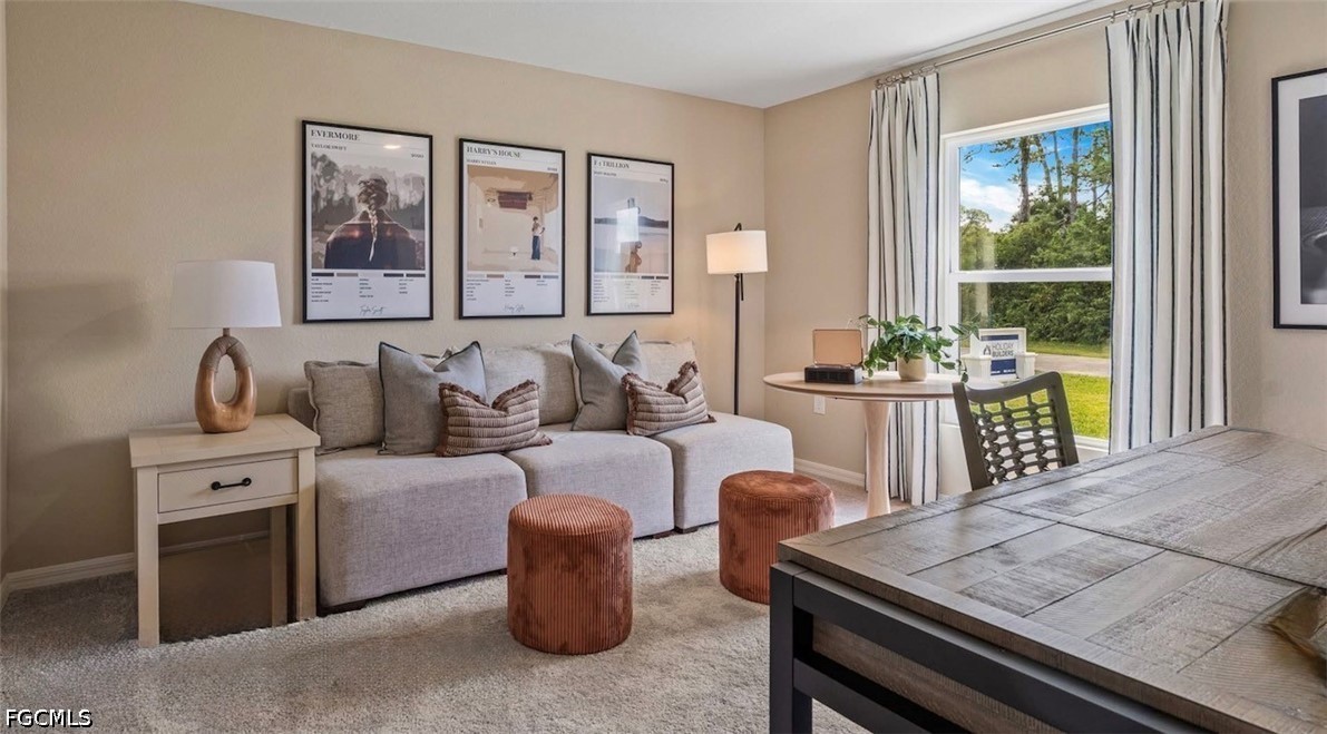 4 Bed SingleFamilyResidence for Sale in Port Labelle, photo 4