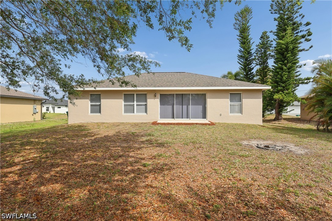 3 Bed SingleFamilyResidence for Sale in Cape Coral, photo 4