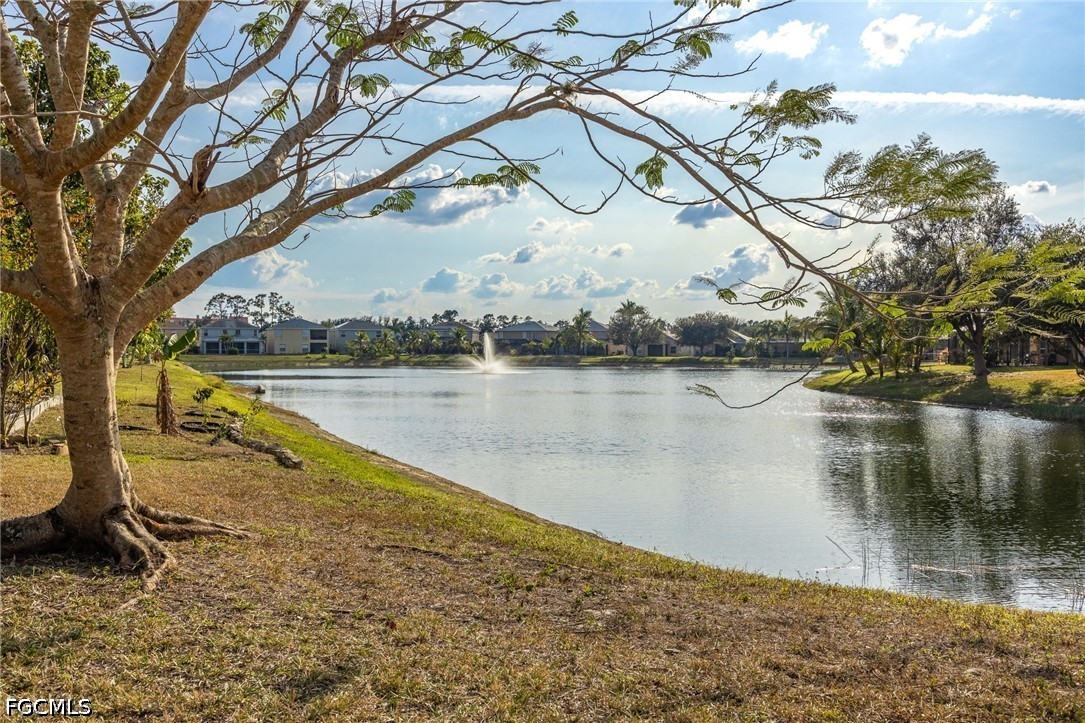 3 Bed Pool Home for Sale in Sherwood, photo 4