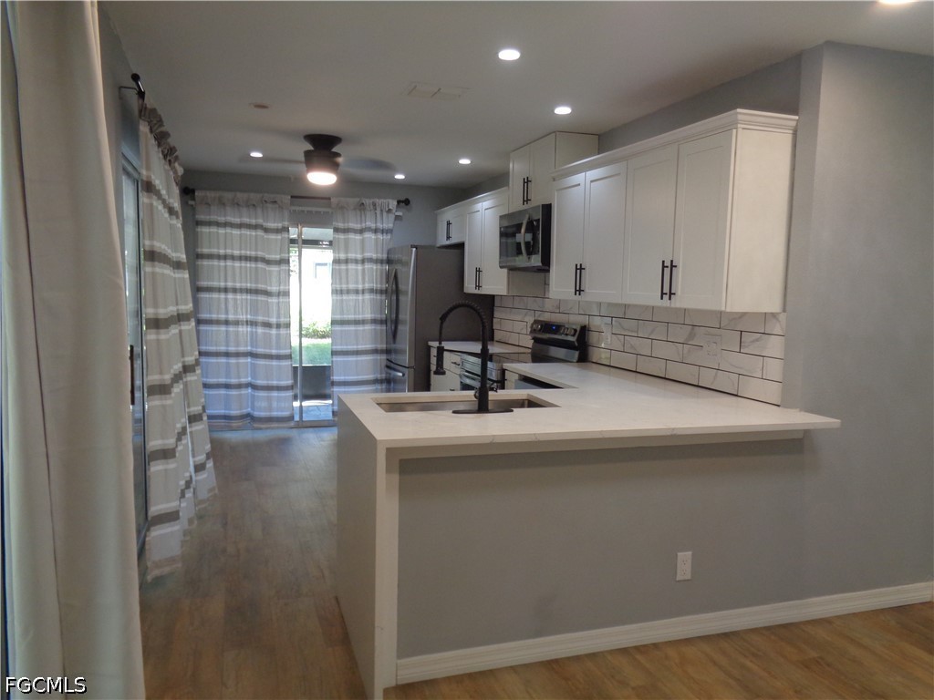 3 Bed SingleFamilyResidence for Sale in Royal Woods, photo 4
