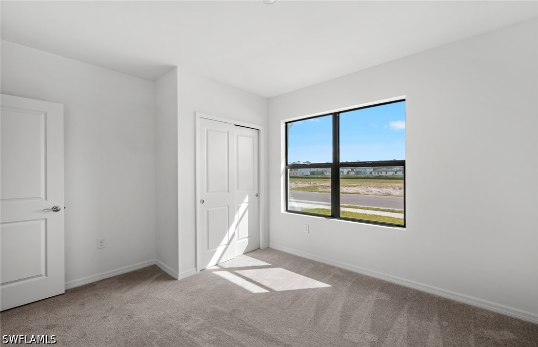 4 Bed SingleFamilyResidence for Sale in Whispering Lakes, photo 4