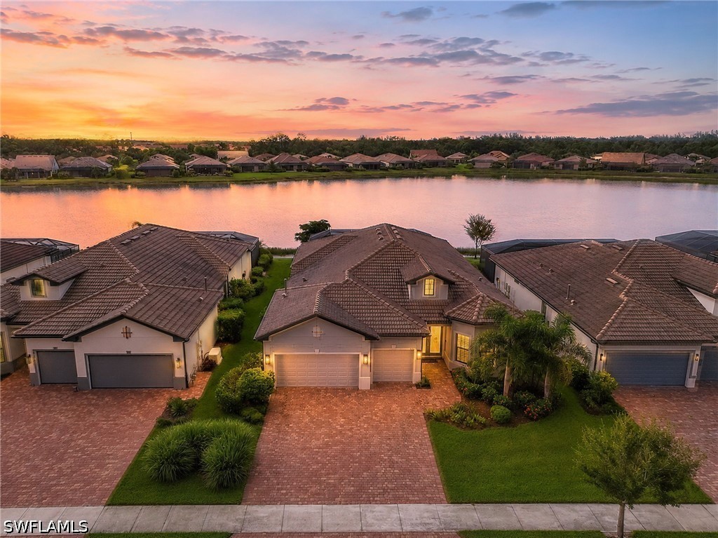 3 Bed Pool Home for Sale in Winding Cypress, photo 4