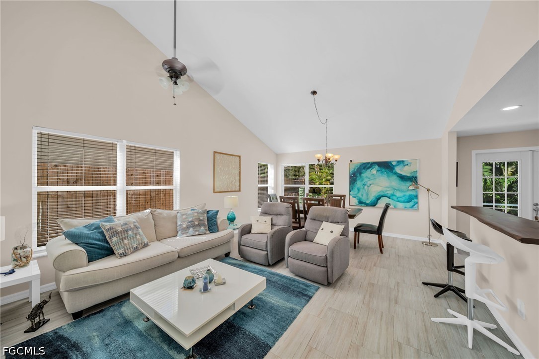 3 Bed SingleFamilyResidence for Sale in The Meadow, photo 4