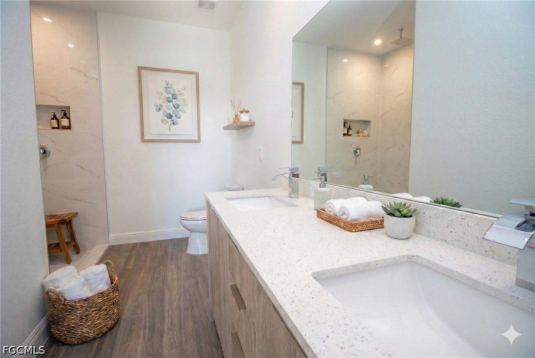3 Bed SingleFamilyResidence for Sale in Port Labelle, photo 4
