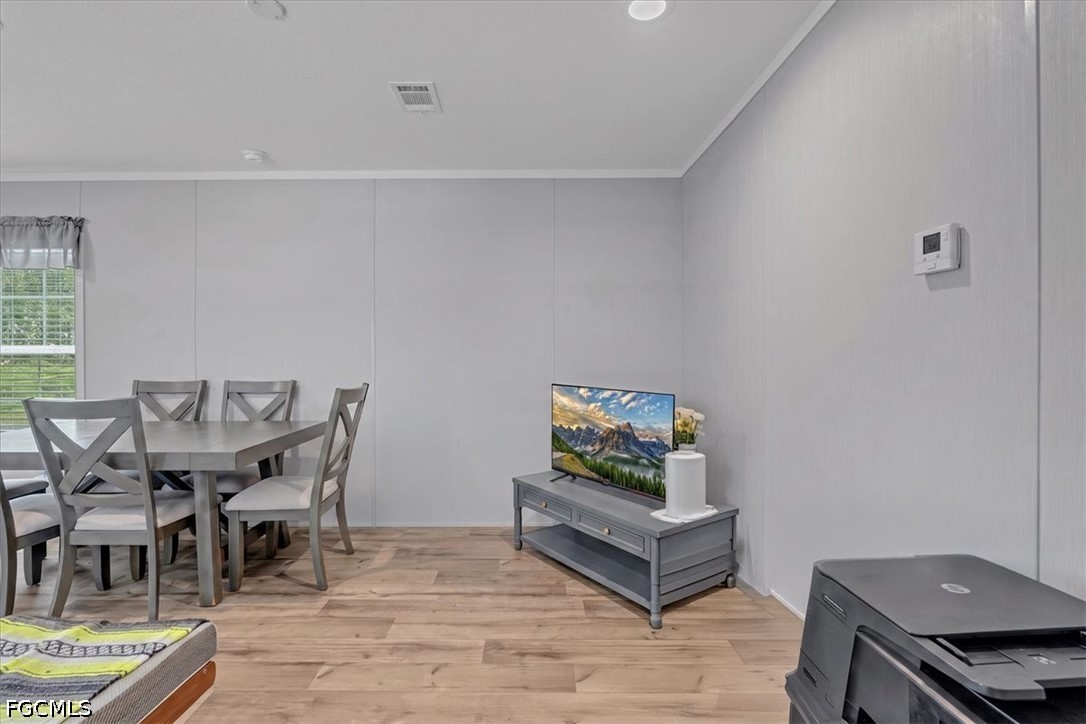 2 Bed SingleFamilyResidence for Sale in Montura, photo 4