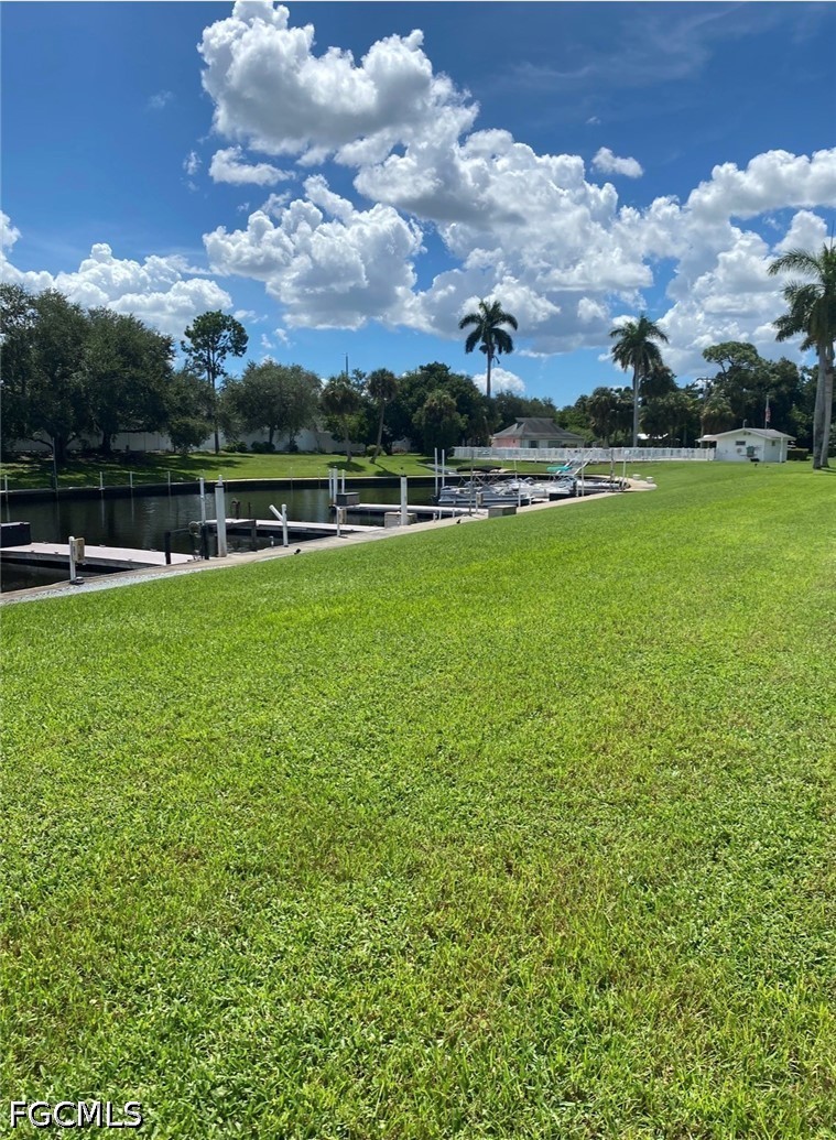 2 Bed Waterfront Home for Sale in Tropic Terrace, photo 4