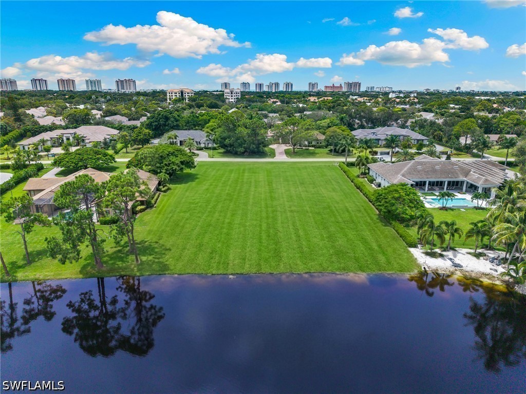 Waterfront Home for Sale in Naples, photo 4