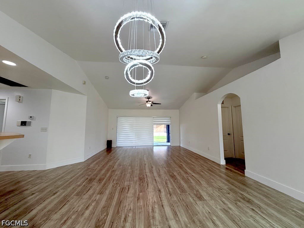 3 Bed SingleFamilyResidence for Sale in Cape Coral, photo 4