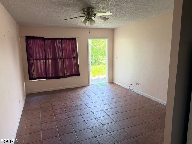 1 Bed Duplex for Sale in Homestead Park, photo 4