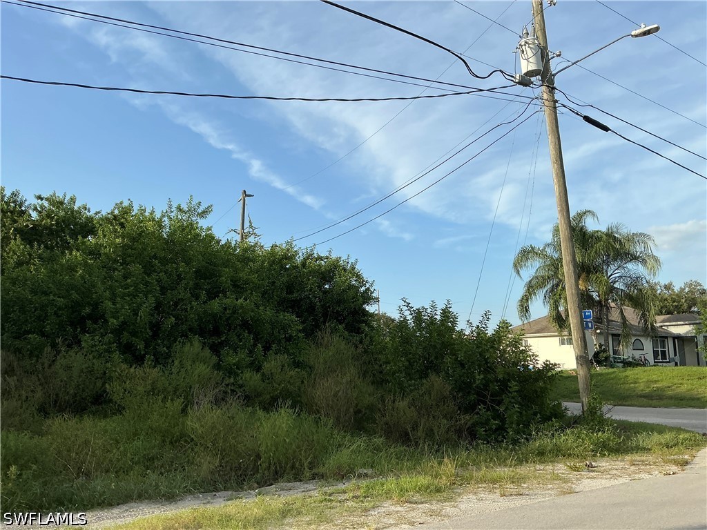 Residential for Sale in Lehigh Acres, photo 4