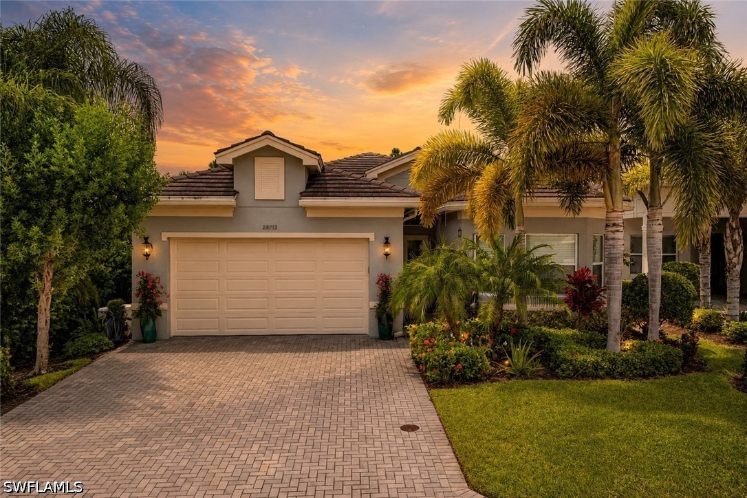 4 Bed Pool Home for Sale in Valencia Bonita, photo 4