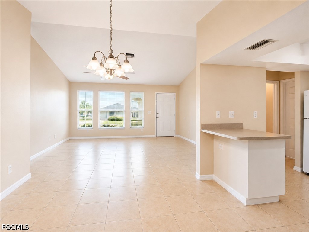 3 Bed Pool Home for Sale in Cape Coral, photo 4